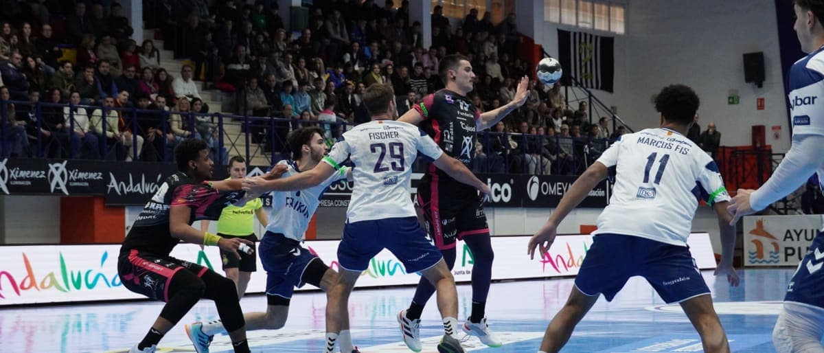 LIGA NEXUS ENERGÍA ASOBAL: El Cajasol Ángel Ximénez mantuvo el pulso a un Fraikin BM Granollers vencedor (23-28)