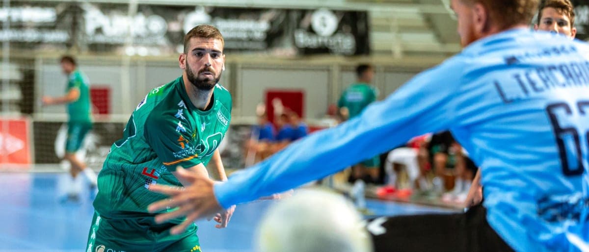 LIGA PLENITUDE: El Ángel Ximénez recibe este sábado a Bada Huesca en un duelo de rivales directos