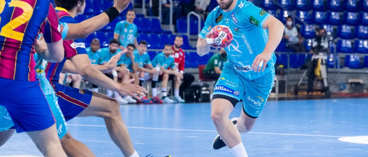LIGA SACYR ASOBAL: El Ángel Ximénez regresa sin puntuar de su paso por Nava de la Asunción y Barcelona