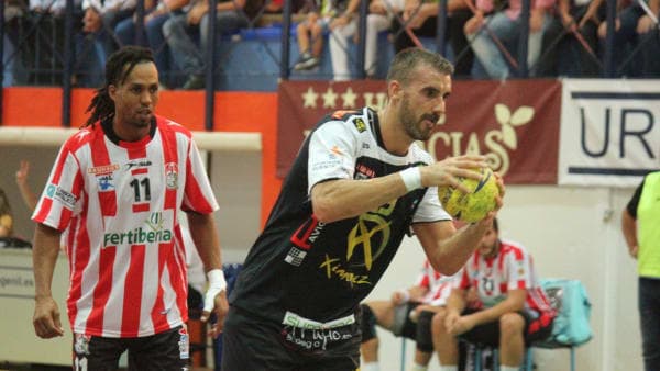 Ángel Ximénez – AVIA buscará sumar en casa ante el Fertiberia Puerto Sagunto
